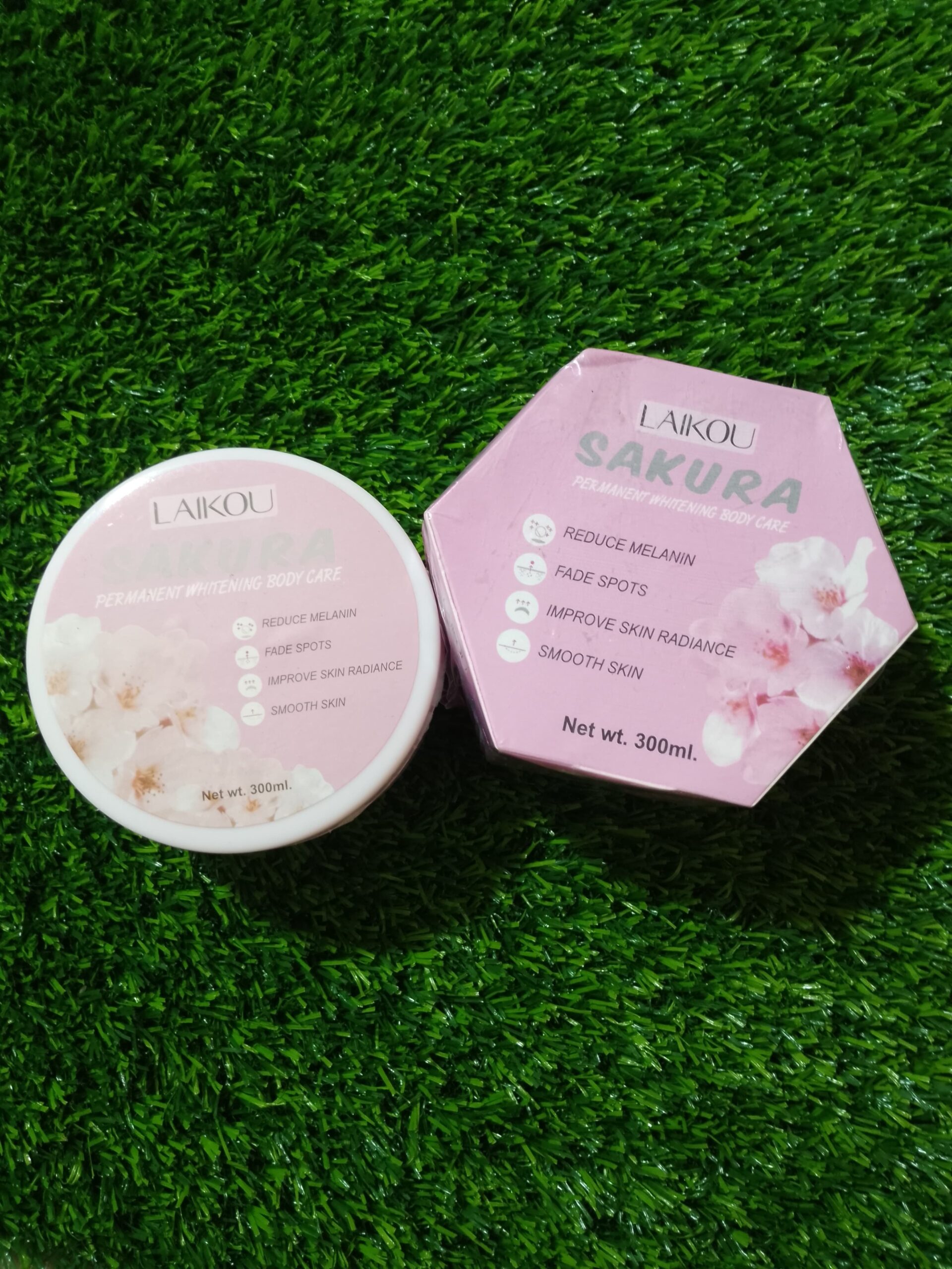 Sakura Beauty Combo: ত্বক ফর্সাকারী, দাগমুক্ত ও উজ্জ্বল ত্বকের জন্য সম্পূর্ণ সমাধান - Image 3