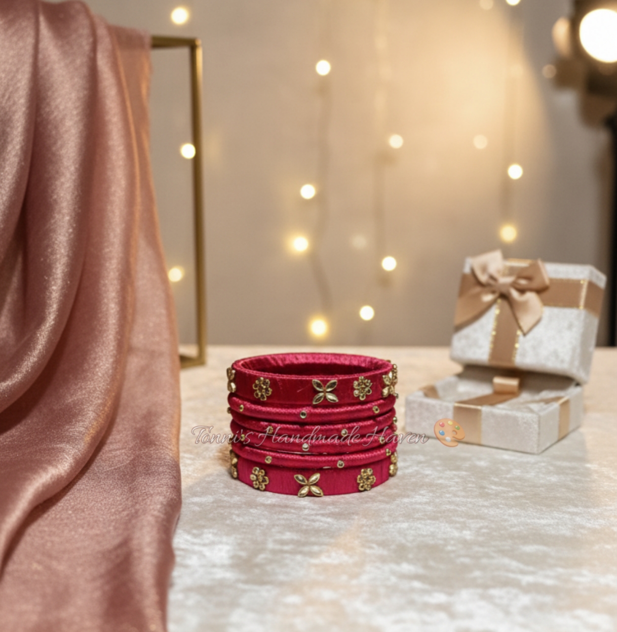 হাতে তৈরি চুড়ি