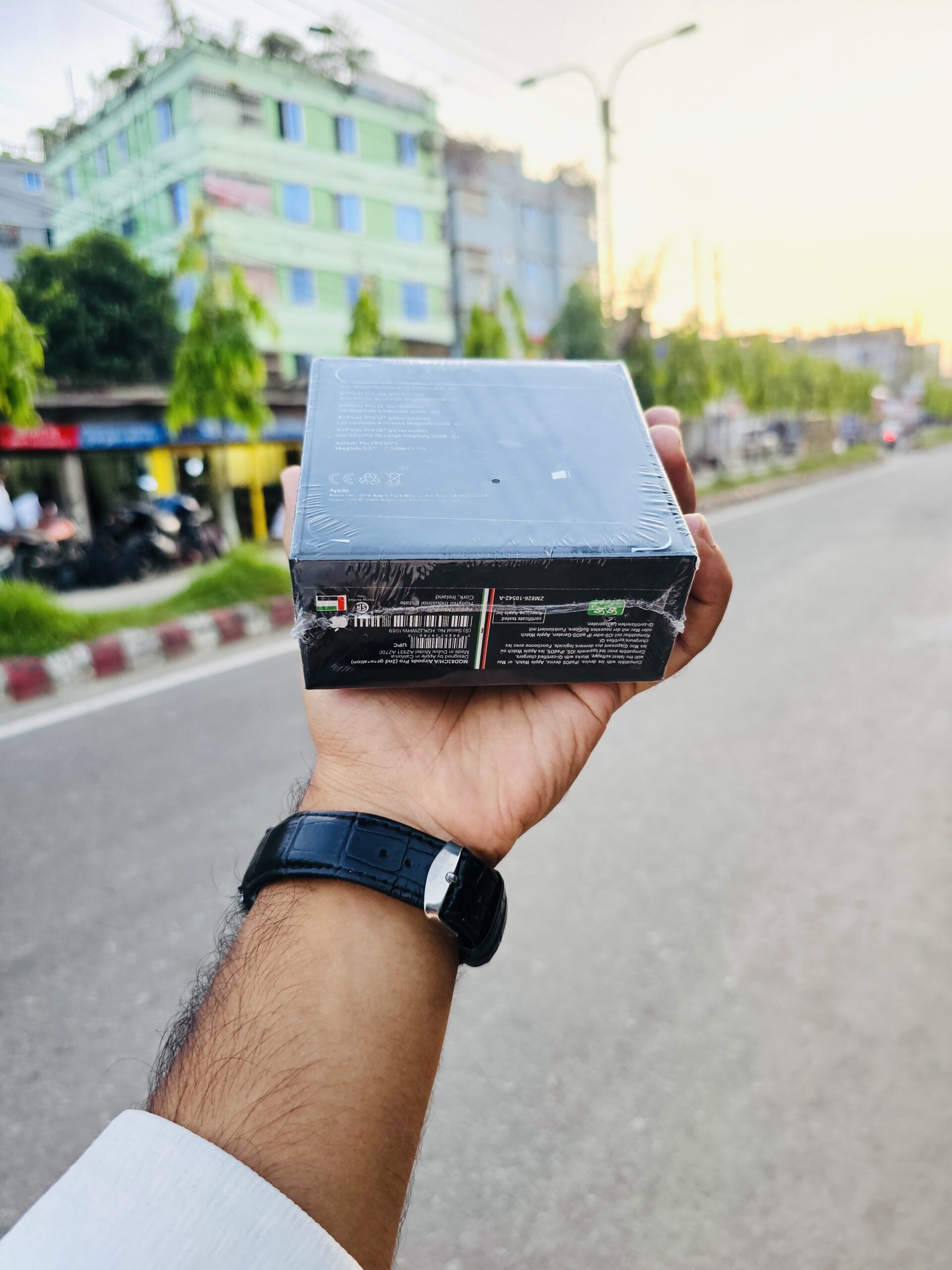 Airpods pro 2nd Generation 100% ANC Dubai Version USB-C with POPUP, Black - Image 3